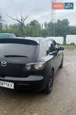Хэтчбек Mazda 3 2006 в 