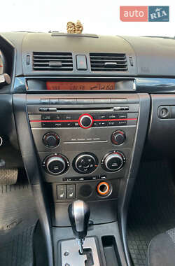 Хетчбек Mazda 3 2006 в 