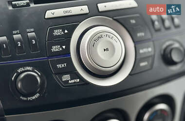 Хэтчбек Mazda 3 2010 в 
