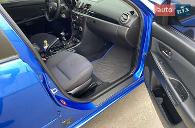 Хэтчбек Mazda 3 2006 в 