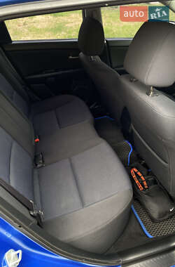 Хэтчбек Mazda 3 2006 в 