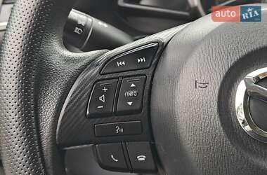 Седан Mazda 3 2014 в 