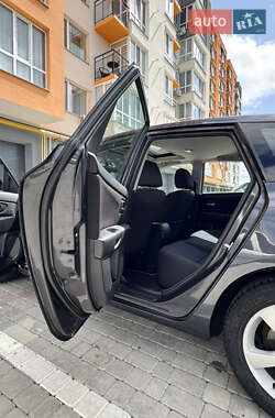 Хэтчбек Mazda 3 2005 в 