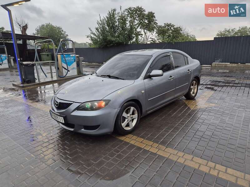 Mazda 3 2004
