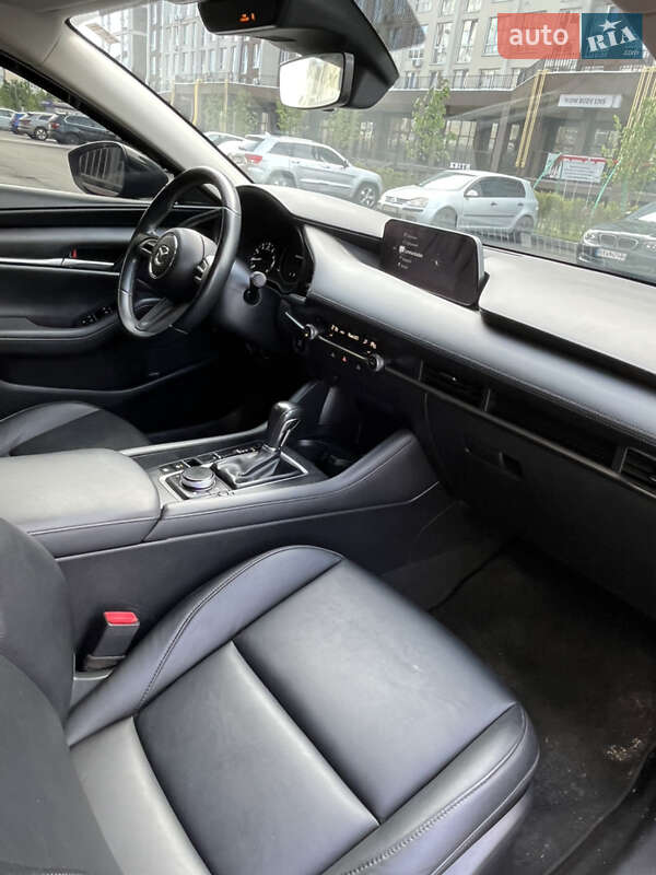 Седан Mazda 3 2021 в Києві