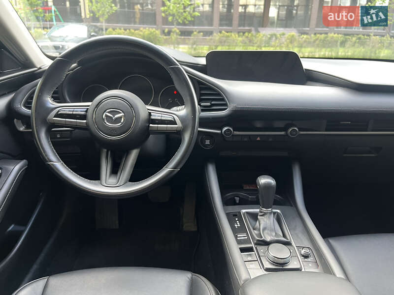 Седан Mazda 3 2021 в Києві