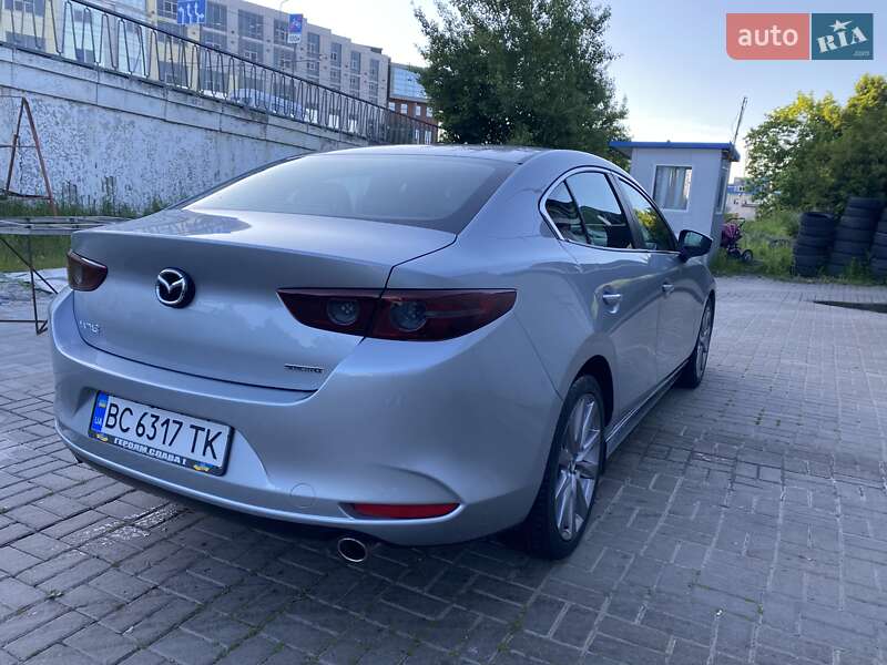 Седан Mazda 3 2019 в Львові