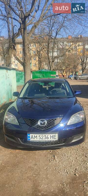 Хэтчбек Mazda 3 2008 в 