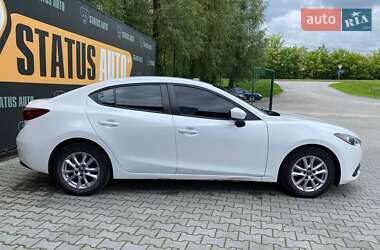 Седан Mazda 3 2014 в 