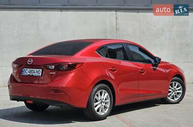 Седан Mazda 3 2017 в 
