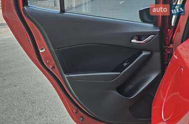 Седан Mazda 3 2017 в 