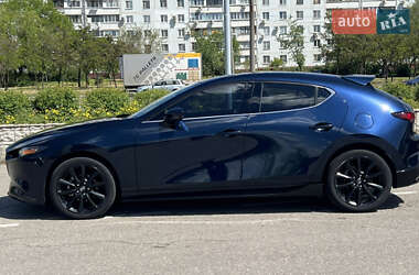 Хэтчбек Mazda 3 2019 в 