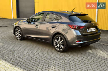 Хэтчбек Mazda 3 2018 в 