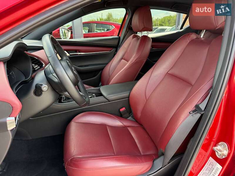 Хетчбек Mazda 3 2020 в Рівному