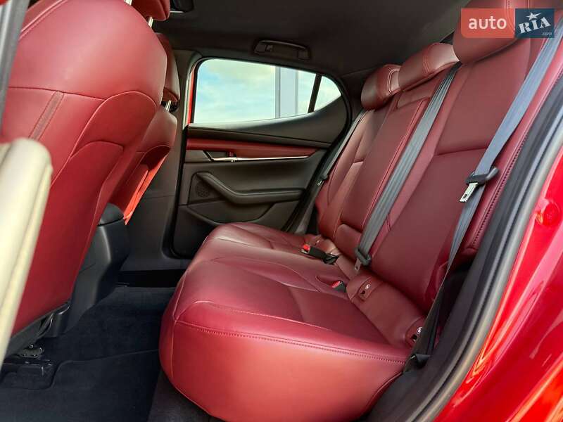 Хетчбек Mazda 3 2020 в Рівному
