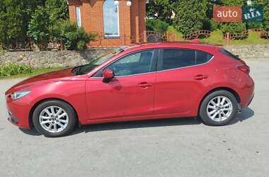 Хэтчбек Mazda 3 2016 в 