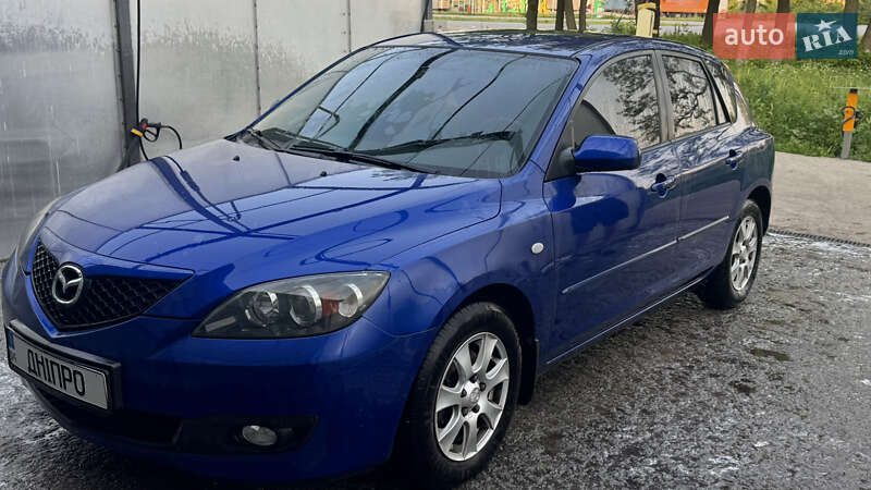 Хетчбек Mazda 3 2006 в Дніпрі