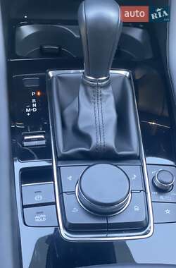 Седан Mazda 3 2023 в 