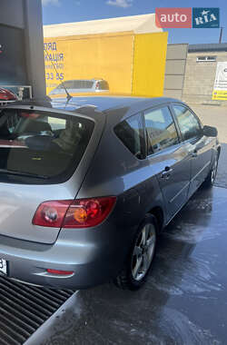 Хэтчбек Mazda 3 2004 в 