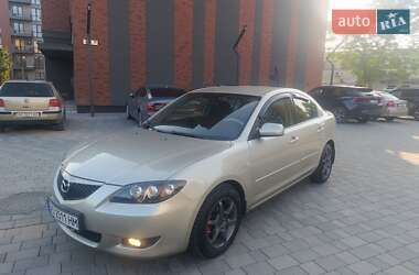 Седан Mazda 3 2005 в Ужгороде