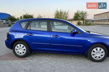 Хетчбек Mazda 3 2006 в 