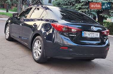 Седан Mazda 3 2014 в 