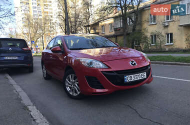 Седан Mazda 3 2013 в 