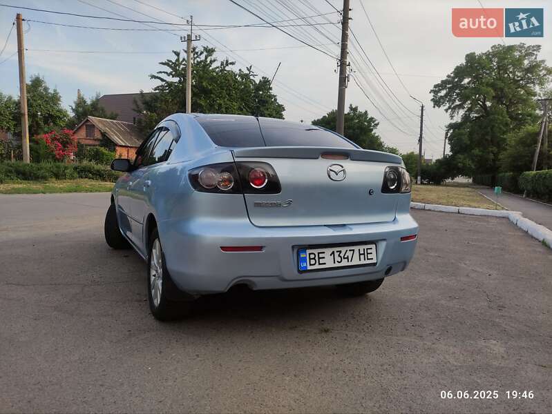 Седан Mazda 3 2007 в Первомайске