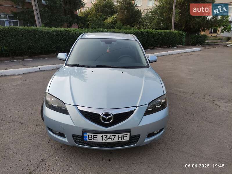 Седан Mazda 3 2007 в Первомайске