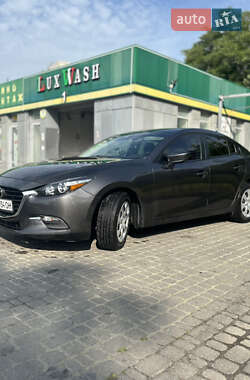 Седан Mazda 3 2017 в 