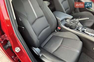 Седан Mazda 3 2016 в 