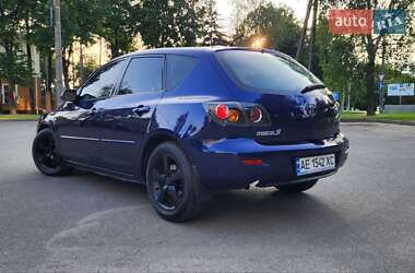 Хэтчбек Mazda 3 2005 в 
