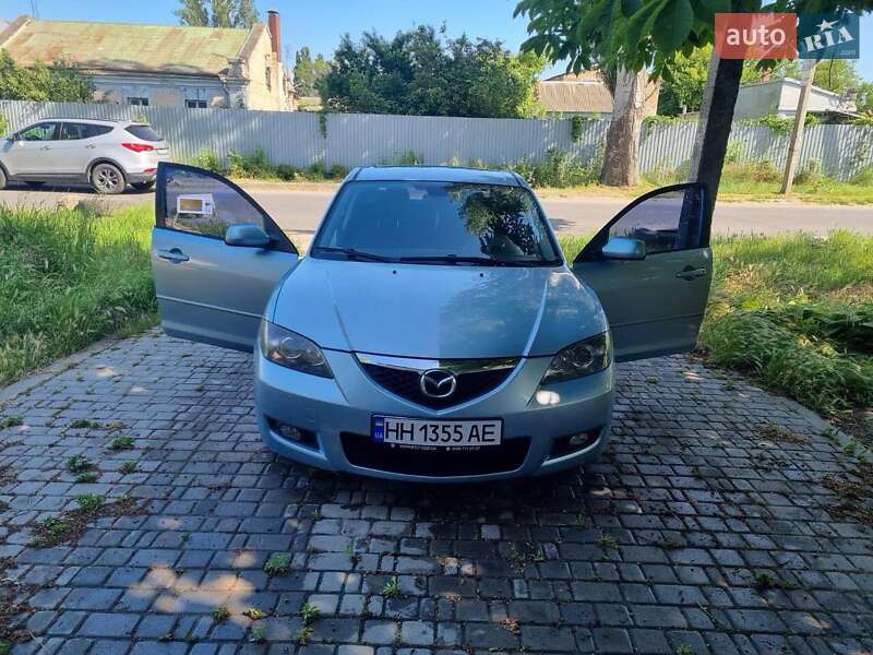 Седан Mazda 3 2007 в Одесі