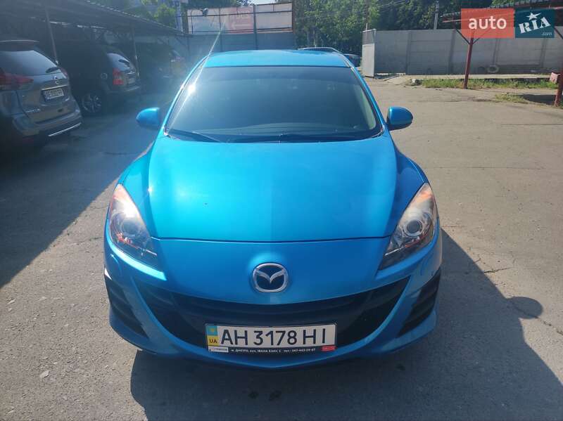 Седан Mazda 3 2010 в Днепре фото Седан Mazda 3 2010 в Днепре