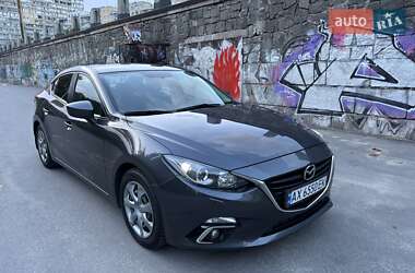 Седан Mazda 3 2015 в 
