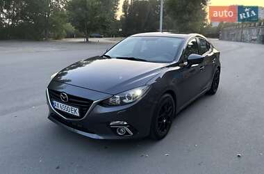 Седан Mazda 3 2015 в 