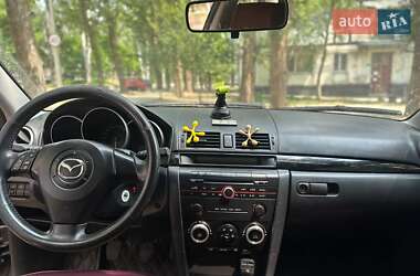 Хетчбек Mazda 3 2005 в 