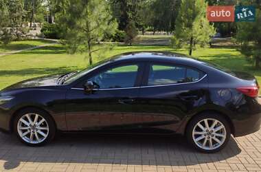 Седан Mazda 3 2016 в 