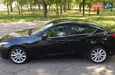Седан Mazda 3 2016 в 