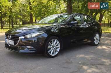 Седан Mazda 3 2016 в 