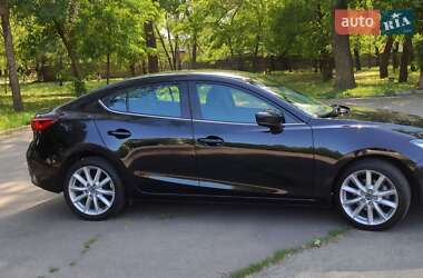 Седан Mazda 3 2016 в 
