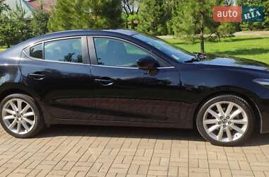 Седан Mazda 3 2016 в 