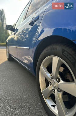 Хэтчбек Mazda 3 2003 в 