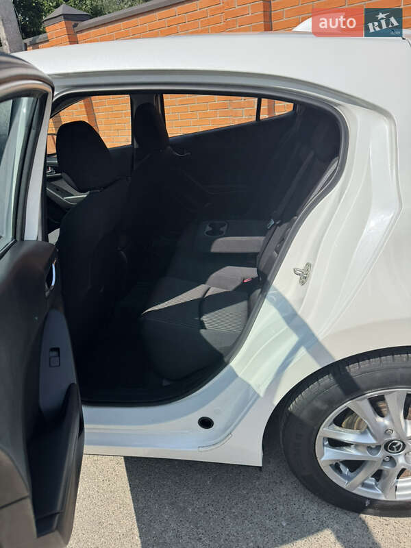 Хэтчбек Mazda 3 2013 в Киеве