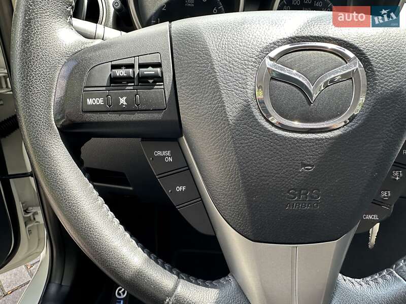 Хетчбек Mazda 3 2011 в Луцьку