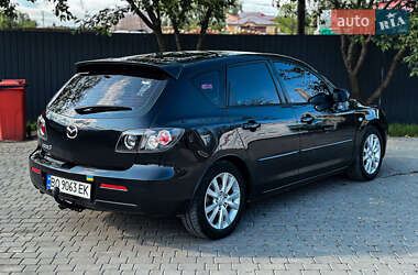 Хэтчбек Mazda 3 2007 в 