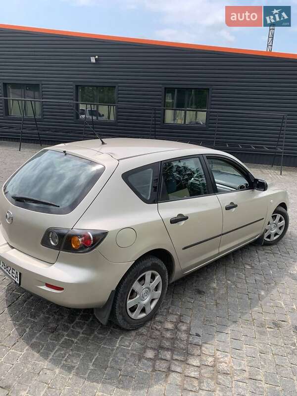 Хэтчбек Mazda 3 2005 в Коростышеве фото 4 Хэтчбек Mazda 3 2005 в Коростышеве