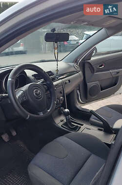 Хэтчбек Mazda 3 2006 в 