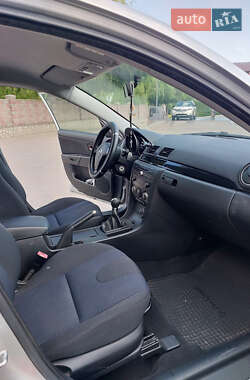 Хэтчбек Mazda 3 2006 в 