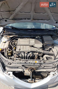 Хэтчбек Mazda 3 2006 в 